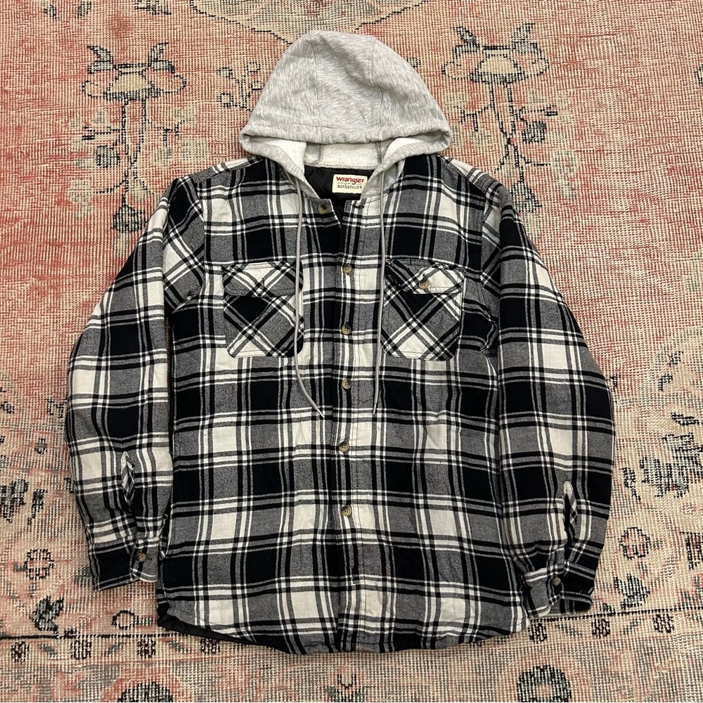 Wrangler Authentics Shirt Jacket Mens Medium Black Plaid Hooded Quilted Lined